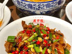 -天下客饭店(中山路店)