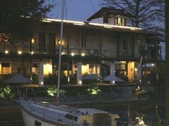 -喜洲吧·江畔老船厂·庭院餐厅(喜临院店)