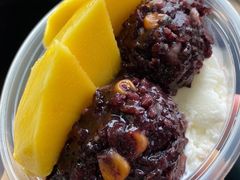 芒果白雪黑糯米甜甜-满记甜品(荟聚购物中心店)