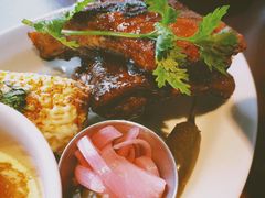 驰名烟熏嫩猪小排-Chili's Cafe&Bar奇利斯(滨江店)