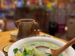 小白菜豆腐汤-老滇山寨•云南特色菜•地方菜•民族风情歌舞表演(金碧店)