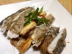 咸香酥脆黄花鱼-莆田餐厅PUTIEN(三里屯店)