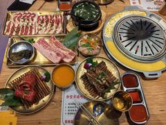-首尔朴宝·炭火烤肉(五角场店)
