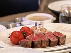 -MONICH牛排融合餐厅(和义大道购物中心店)