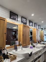 -韦恩先生Barbershop英式男士理发馆