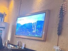 -富正毅三下锅·湘西韵味(天门山索道店)