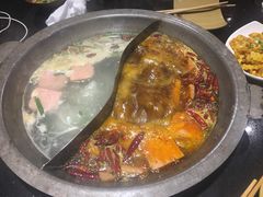 -宽板凳老灶火锅(南礼士路店)