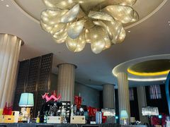 -天津京基皇冠假日酒店