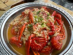 -琥珀老六龙虾(四里河店)