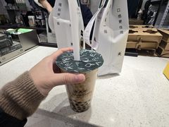 -杭州西湖银泰百货