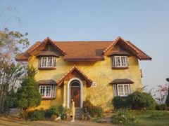 -黄色小屋