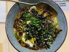 -来龙里 精致 东南亚餐室(万象城店)