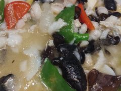 清炒黑鱼片-大鸿运酒店·苏州菜·松鼠桂鱼(观前街店)