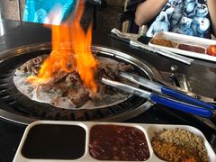 -牛味道炭火烤肉(湖前总店)