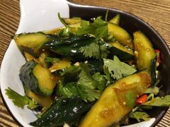 -佬湘楼·27年湘菜(天河都市广场店)