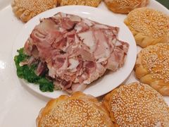 -一家人(凯旋路店)