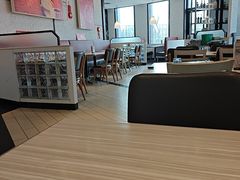 -必胜客(绿地新都会店)