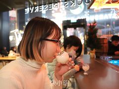 -星巴克臻选(上海合生汇1F店)