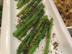 -HIHE Bistro·Oyster Bar(华熙live店)