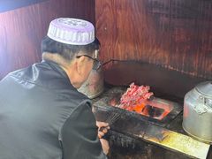 -尕有炕锅烤羊肉