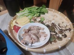 -滇铺子(欣都龙城店)