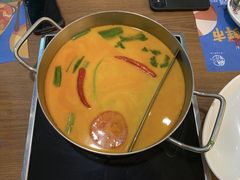 -樾餐厅泰式海鲜火锅(民歌湖店)