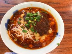 -兵哥豌豆面(雅颂居店)