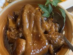 -八府香鸭·啫啫煲(华山路店)