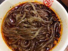 -万记麻辣烫国展总店
