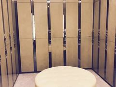 -W FITNESS 威尔仕健身·游泳(老西门新苑店)