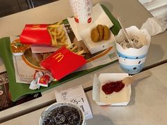 -麦当劳(虹梅路地铁站店)