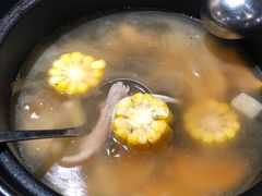 -东椰·海南椰子鸡火锅(朝阳门店)