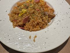 -必胜客(大宁路店)