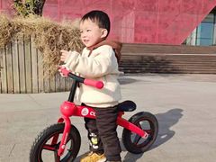 -八爪矩阵极限运动馆·儿童平衡车·感统训练(南海子公园校区)