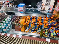 -VENCHI 闻绮(北京国贸商城店)