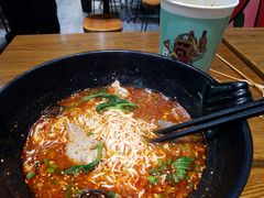 -麻小劲菌汤麻辣烫(体育西路店)