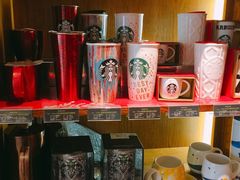 -星巴克(静安嘉里中心B2店)