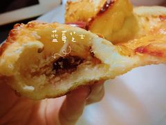 新星耀圣诞海陆双尊比萨-必胜客(松江三湘宅急送店)