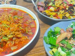 -爆好吃夜市大排档·乐山江湖菜(中心城总店)