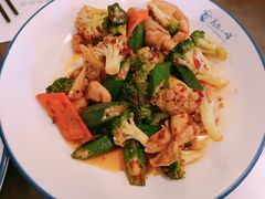 -美奈小馆·越南料理(中航城君尚购物中心店)
