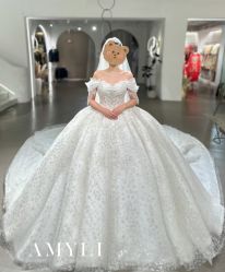-艾米丽婚纱礼服