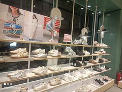 -hotwind热风(国际商场店)
