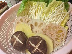 -朱光玉火锅馆(龙阳广场店)
