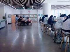 -李沧区图书馆(金液泉路馆)