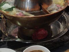 -鸿运楼老北京铜锅涮肉  烤串(木樨园店)