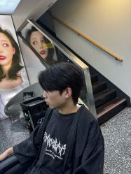 -藤野造型专业烫染接发