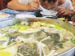 -乡土黄·鲜牛肉火锅·小龙虾(兴业街店)