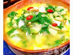 -耶里夏丽·丝路新疆菜·清真食品(徐家汇臻选店)