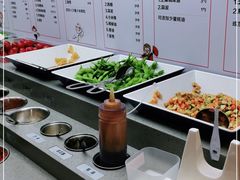 自助调料区-海底捞火锅(飞马水城店)