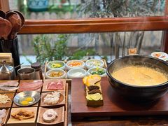 -银米·云南传统过桥米线(双廊黑金冠店)